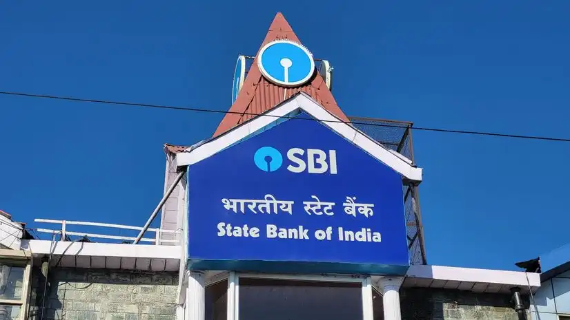 Why Global Investors Are Turning Away from Indian Bonds in 2025