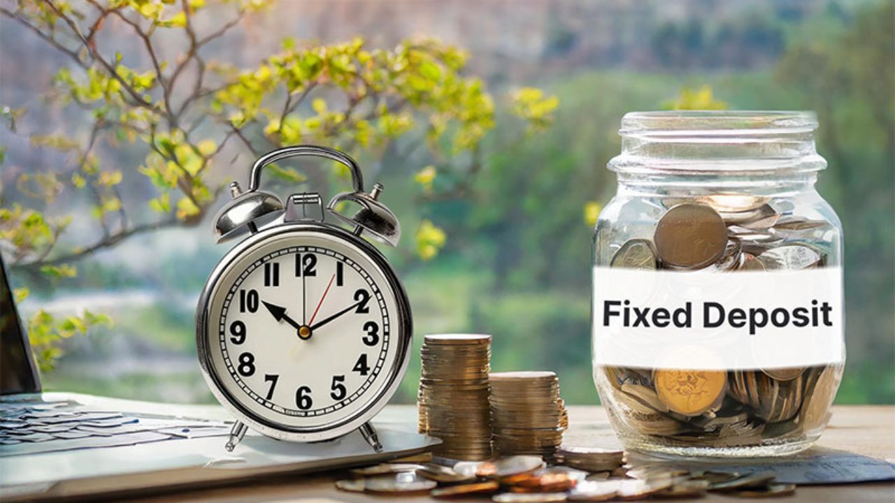 Senior Citizens Can Still Earn Over 8% on FDs: These Banks Offer the Highest Rates in July 2025