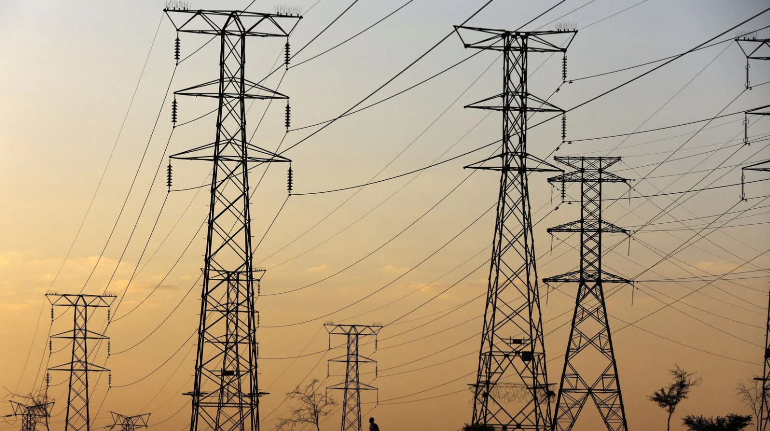 Spot Power Prices in India Fall Sharply by 45 Percent in Early September as Rains Boost Supply