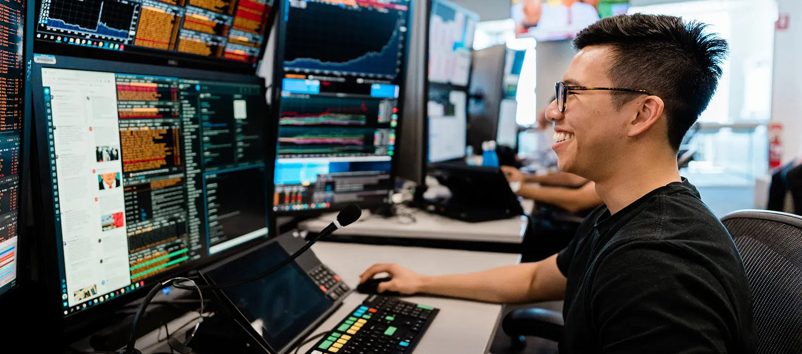 Trading Interns Bag ₹12 Lakh a Month as Demand for Profitable Traders Surges